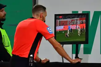 Norveç'te VAR Sistemi Kalkıyor Mu?
